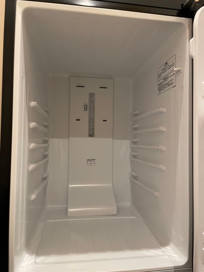 Hisense HR-G1501 ノンフロスト冷蔵庫 155L