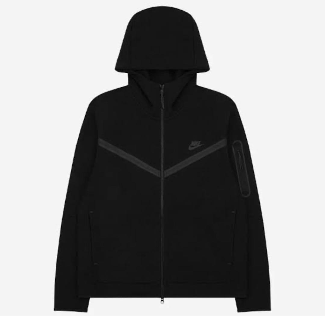 Nike 現行　テックフリース ブラック　Sサイズ