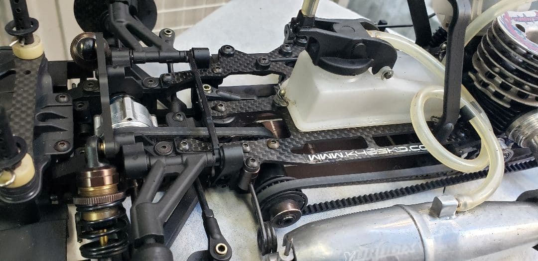 ホビーラジコン KYOSHO/V4