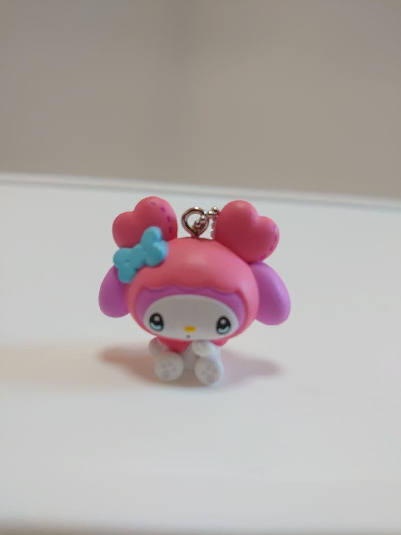 【MOMO•モモ】TWICE　ティッシュカバー　チャーム　缶バッジ　アクスタ