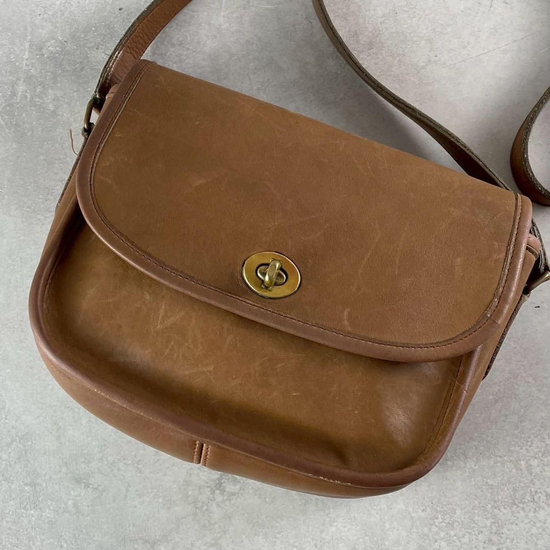 ✨美品✨オールドコーチ　ショルダーバッグ ターンロック　レザー　ブラウン
