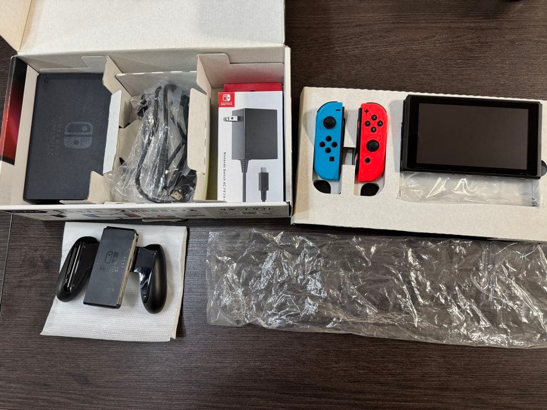 Nintendo Switch HAC-001ネオンブルー/レッド 本体　完品