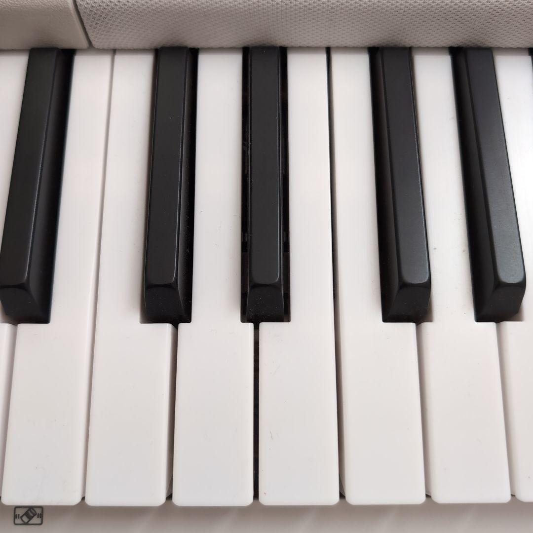 CASIO　カシオ　LK526 電子ピアノ　電子キーボード　光ナビゲーション