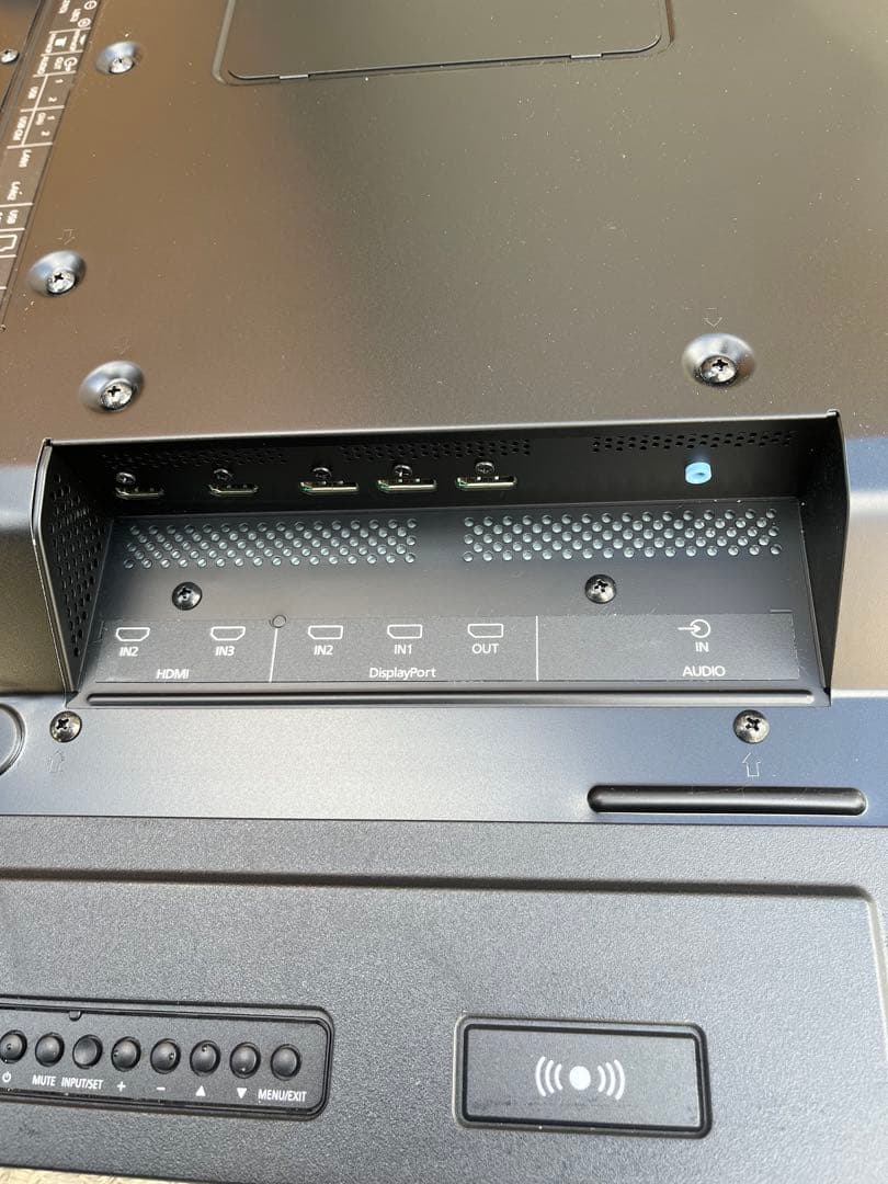 NEC MultiSync　55型パブリックディスプレイ LCD-V554Q