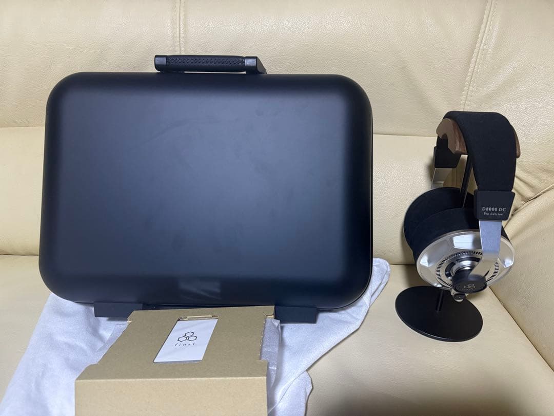 final D8000 DC Pro Edition ヘッドホン