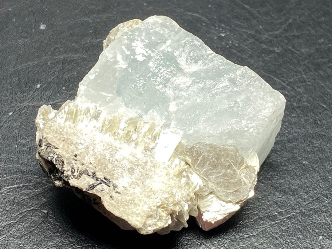 アクアマリン　雲母　72g  マイカ