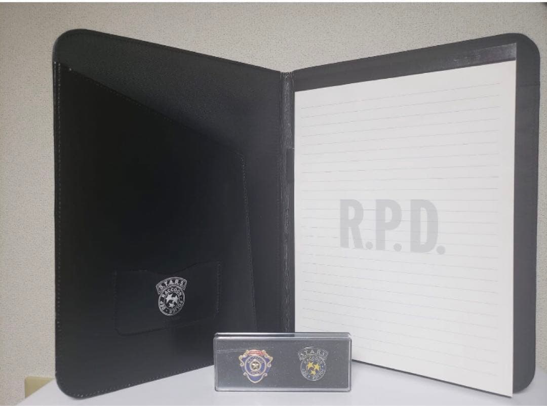 バイオハザードJCB（カードのポイントで賞品）バースデープランナーとピンズ