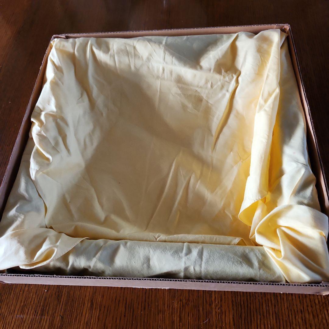 茶道具漆塗り　爐ぶち、裏側に少しキズがあります