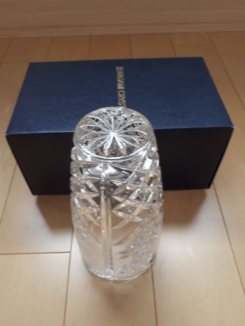 カガミクリスタル花瓶F701 メイドインスロバキア　クリスタル製　昭和レトロ