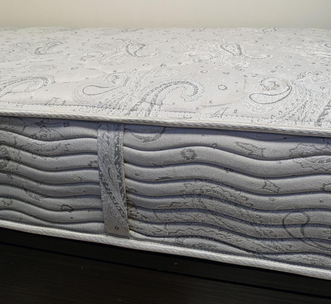 状態良好 シモンズ シングル マットレス＋ベットフレーム　セット配送