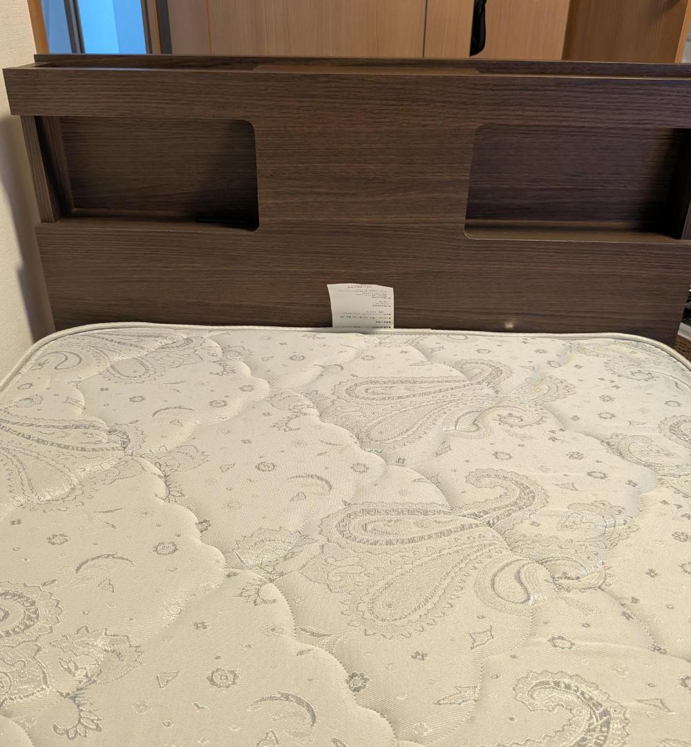 状態良好 シモンズ シングル マットレス＋ベットフレーム　セット配送