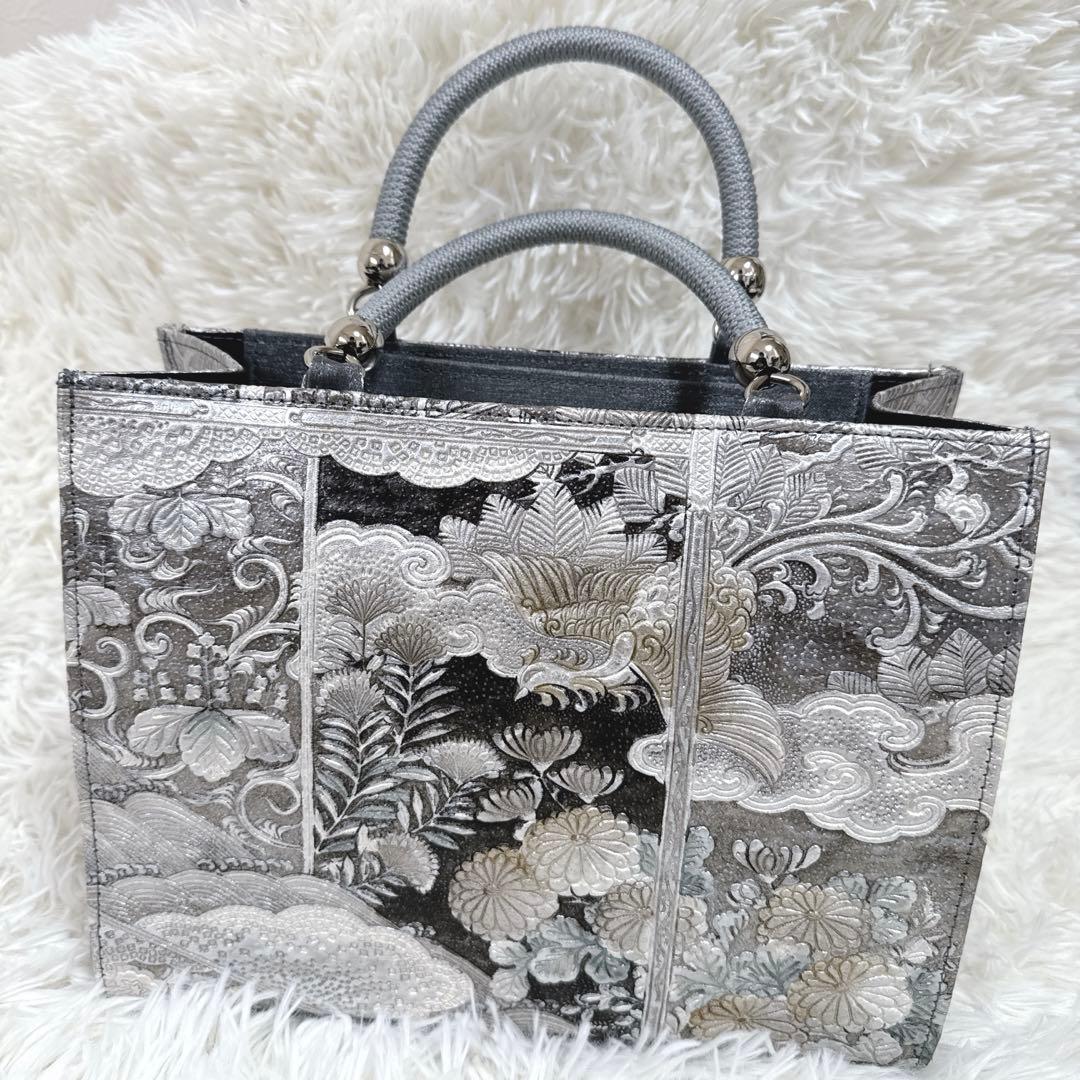 ◆エリス◆シルバー　和柄　和装　高級ハンドバッグ