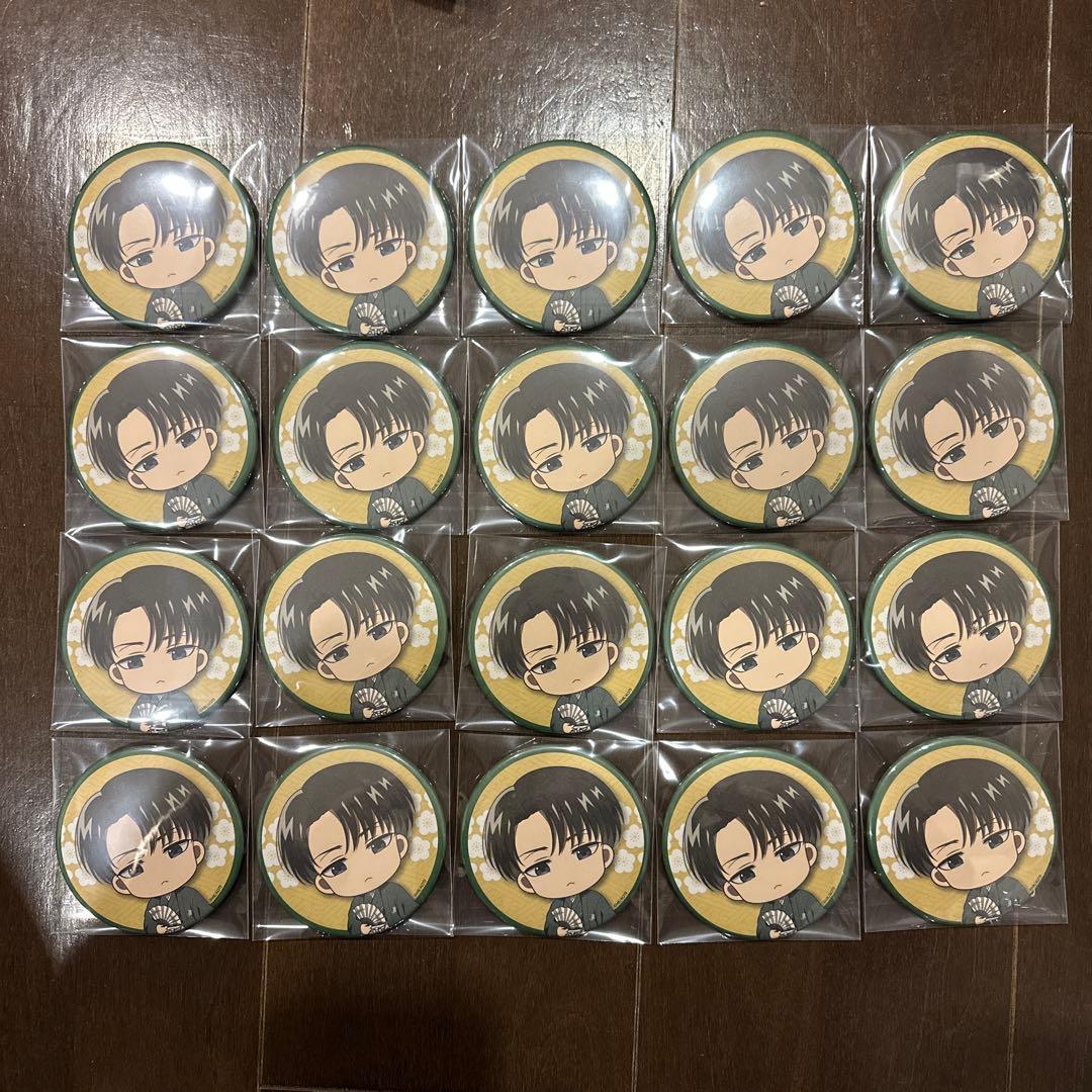 進撃の巨人 ちょびでか缶バッジ お正月ver. リヴァイ