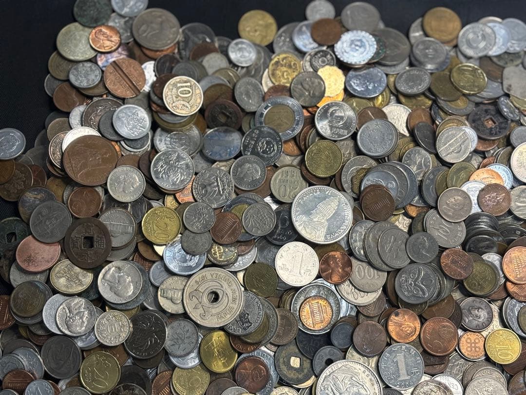 ジ*ン様 古銭　外国　メダル等　まとめて　約10キロ