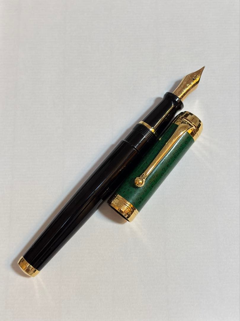 アウロラ タレンタム 七子塗 14k EF