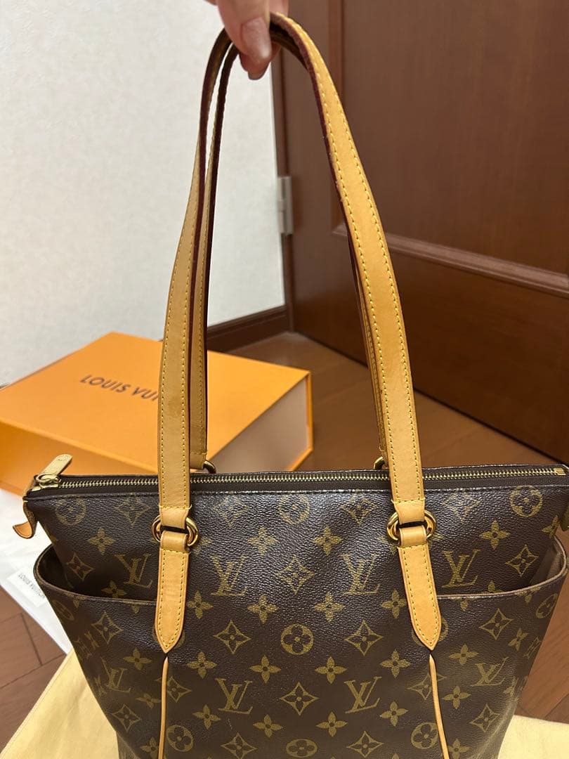 ルイヴィトン　モノグラム　ショルダーバッグ