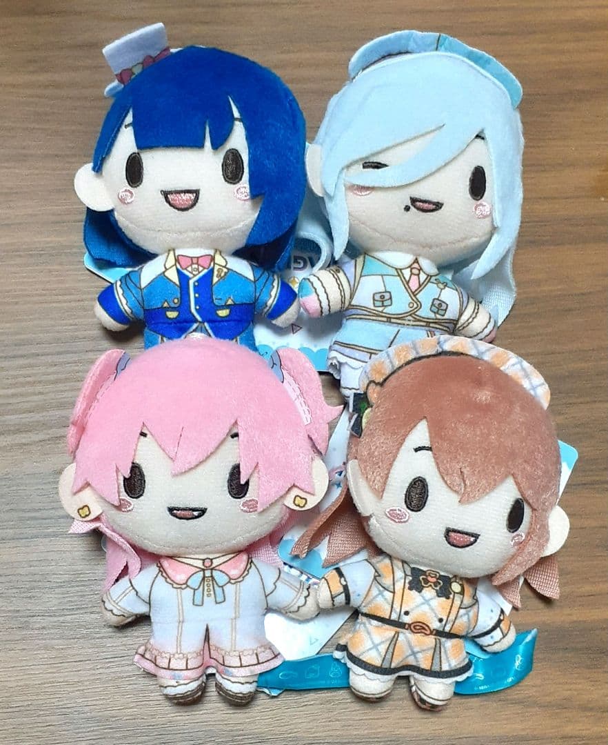 プロセカ　ふわぷち マスコット　サンリオ　モモジャン　全4種セット　ぬいぐるみ