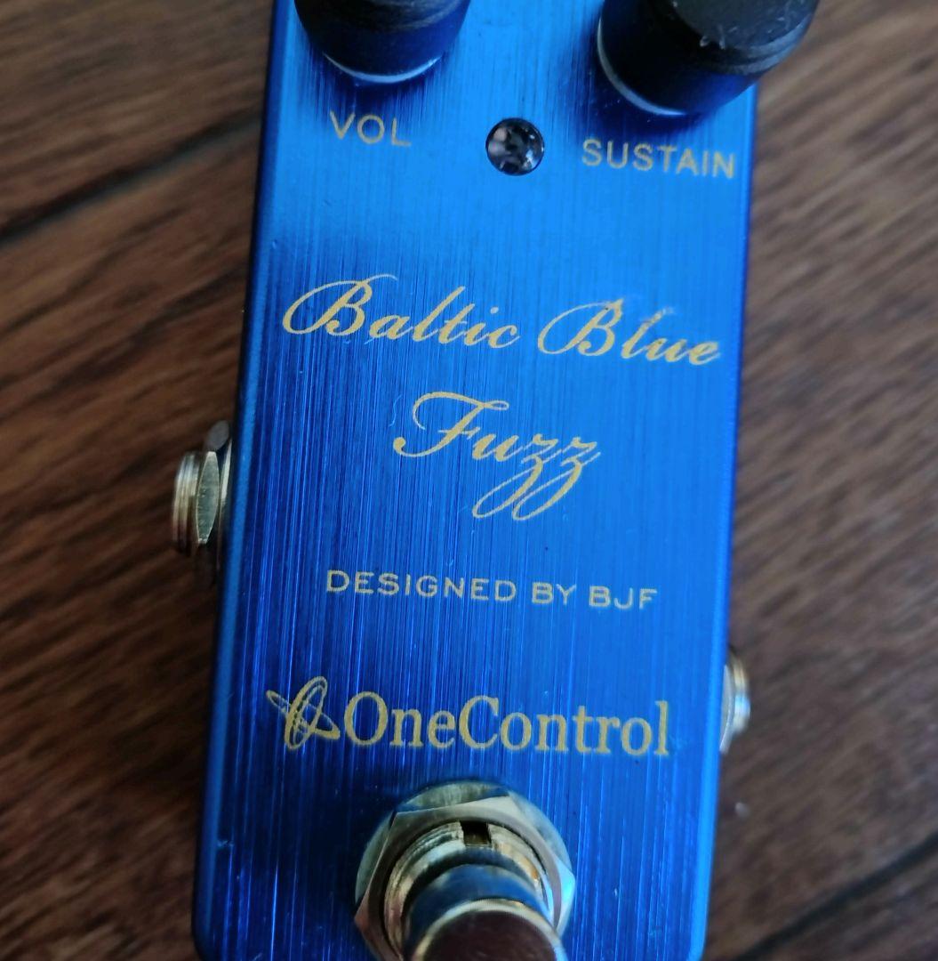 【箱あり】One Control Baltic Blue Fuzz　ファズ
