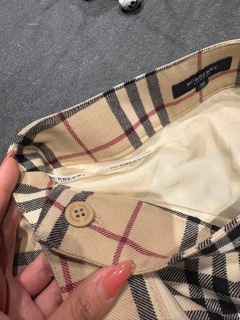 Burberry チェック柄 プリーツスカート 38