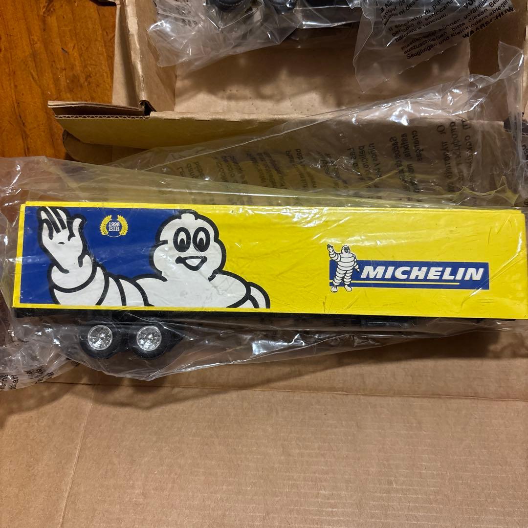 ミシュラン　フライトライナー　トレイラー