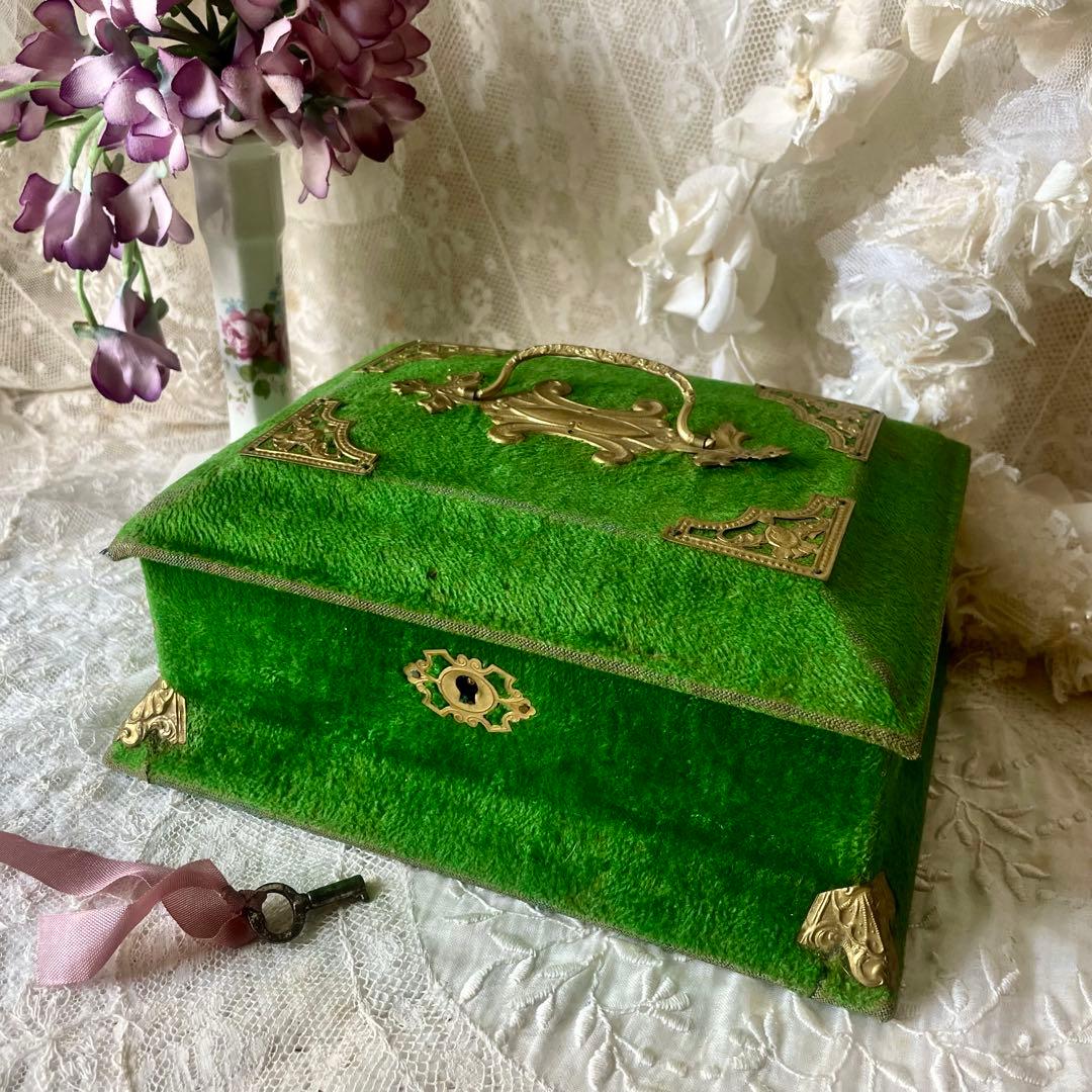 ベルベットメルスリーボックス　ジュエリーケース　グリーン水色フランスアンティーク