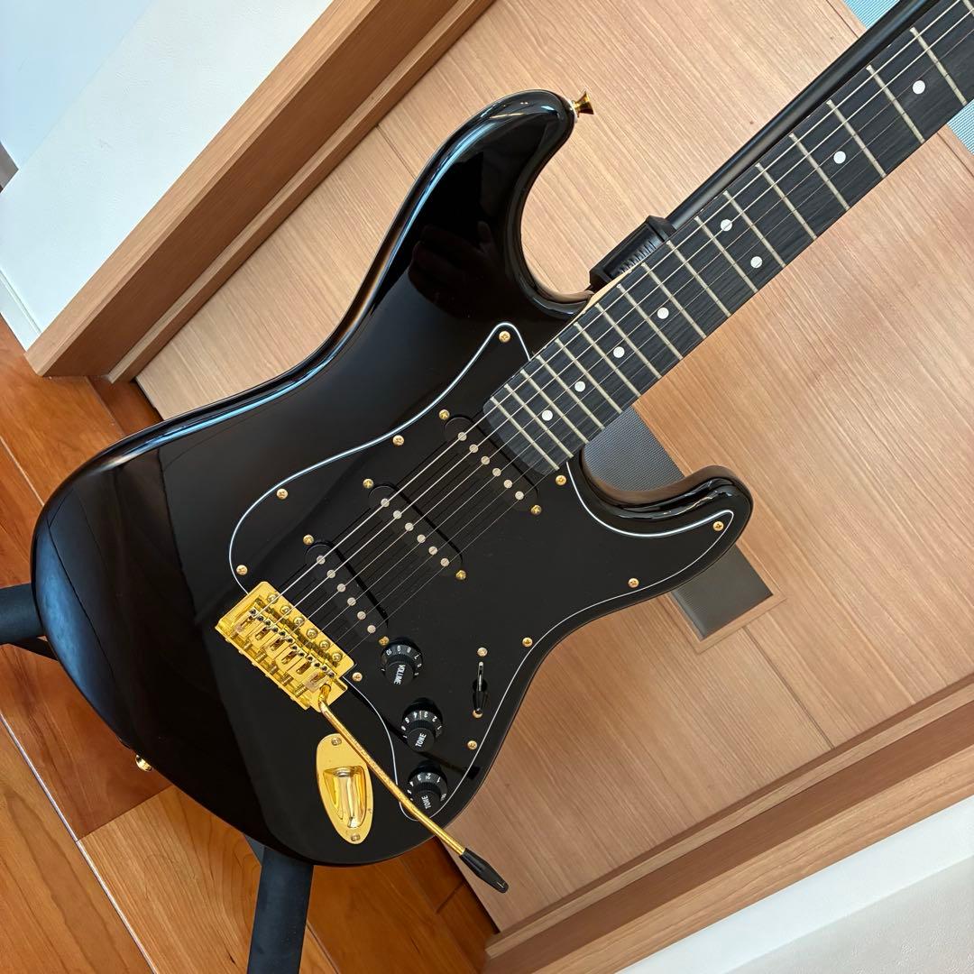 Selder ストラトブラック ゴールド