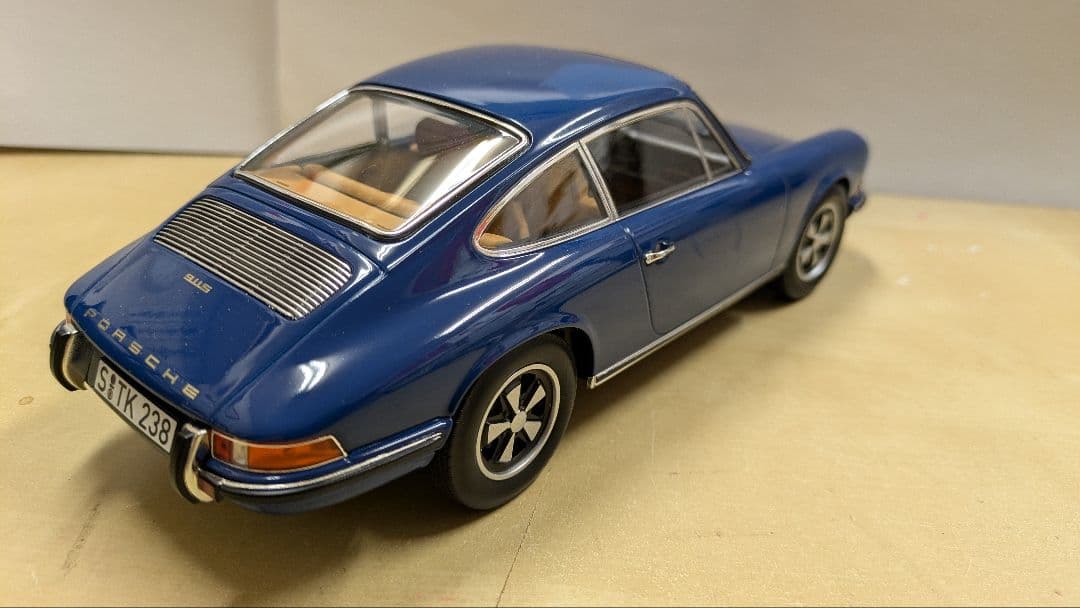 超貴重！ポルシェ 911 ナロー 911s NOREV　ノレブ　1/18