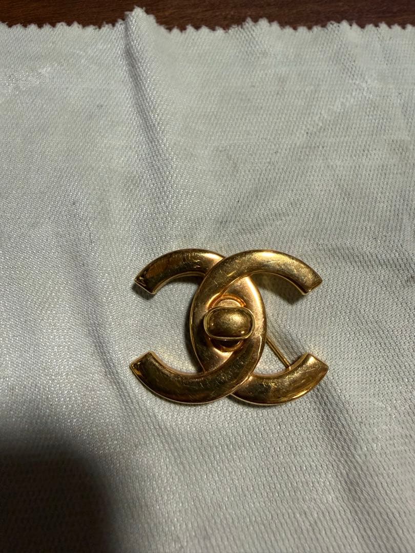 CHANEL ヴィンテージブローチ