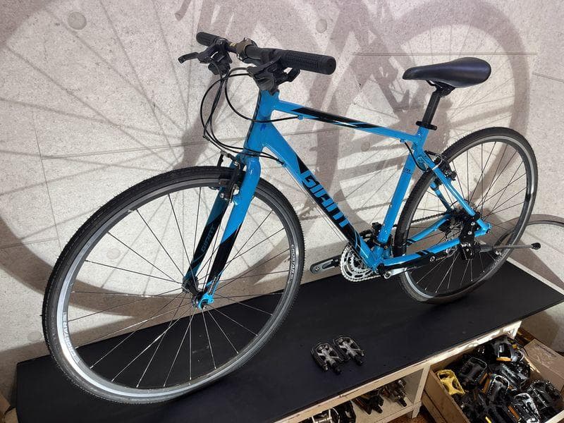 GIANT CROSTAR sizeS ジャイアント　クロスバイク