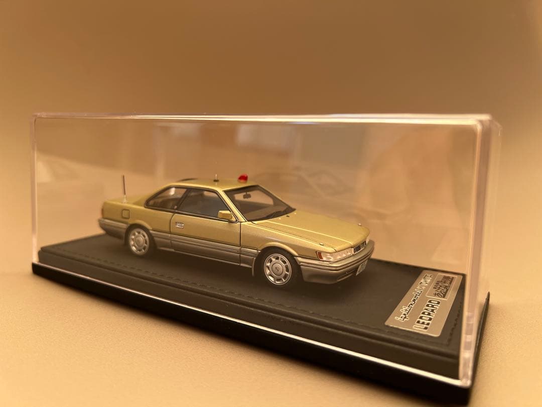 日産レパード アルティマ イグニションモデル✖️トミーテック1/43 あぶない刑事