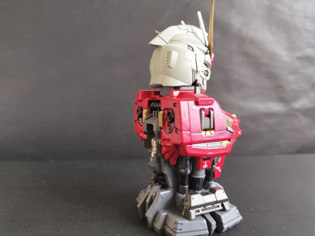 ニューガンダム　メカニカルバスト ガンダム 全塗装 オリジナルカラー