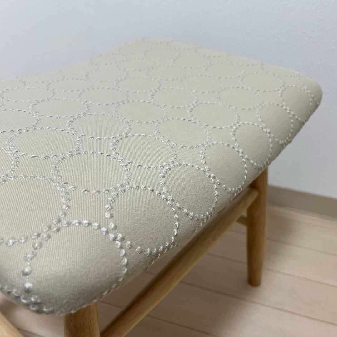 ミナペルホネン dop タンバリン スクエア スツール 【エクリュ】オットマン