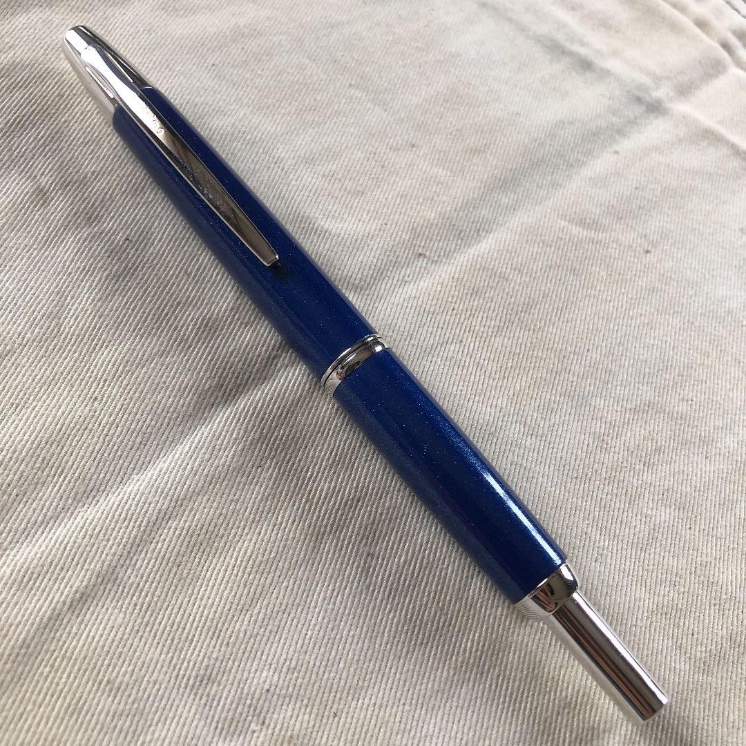 キャップレス万年筆　デシモ　2009年限定　パールブルー　ラメ入り青　細字Ｆニブ