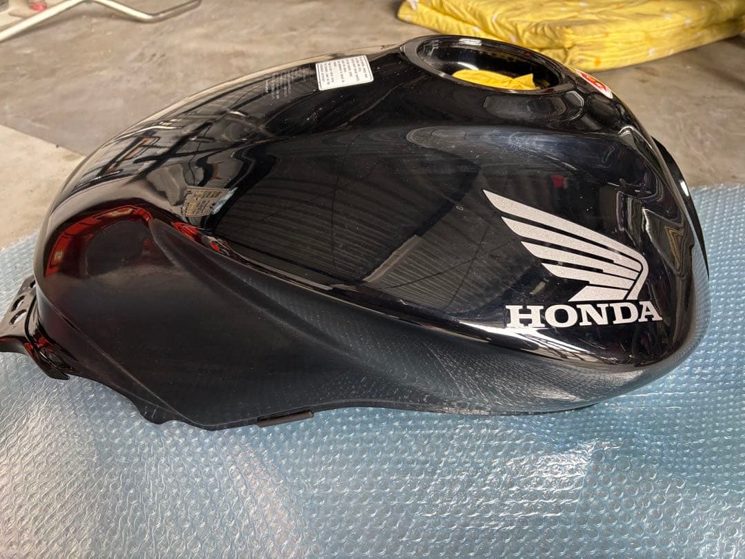 HONDA ブラックタンク　ホーネット 900