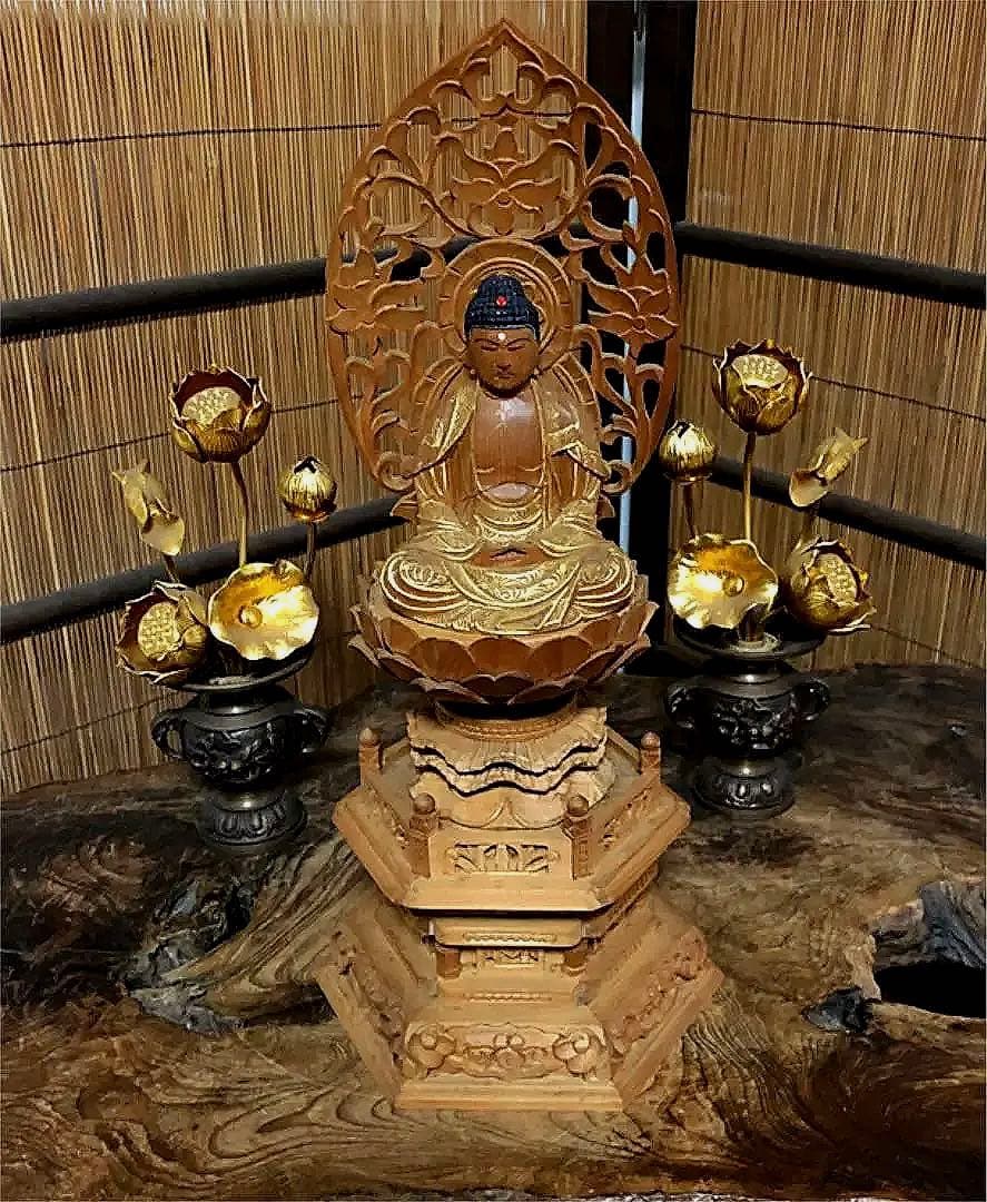 仏教美術 時代 木製 金彩 釈迦如来像 仏像