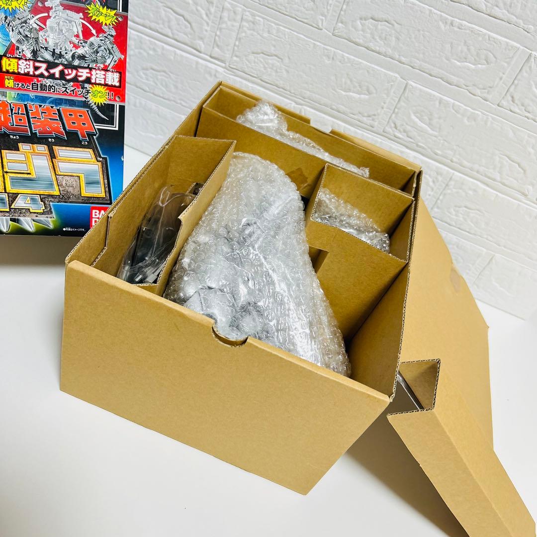 【超希少】BANDAI 真超装甲DX メカゴジラ 日本限定