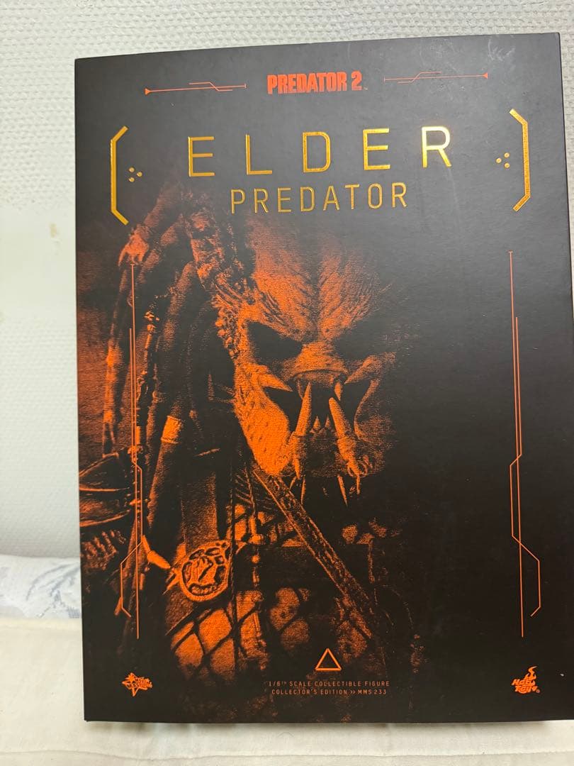 ❗️最安値　毎日値下げ❗️ ホットトイズ　エルダー　プレデター　2.0