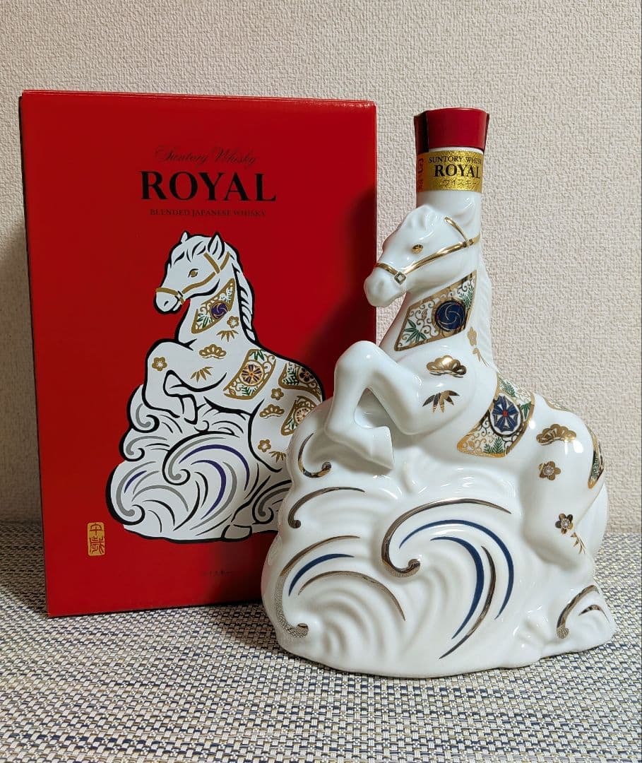 サントリーウイスキー　ローヤル　干支ボトル 2026　1本