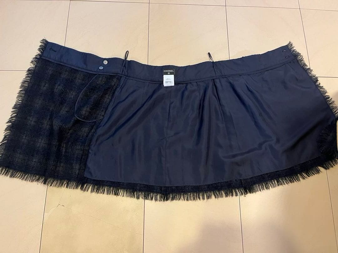 CHANEL シャネル　巻きスカート　イタリア製　サイズ40
