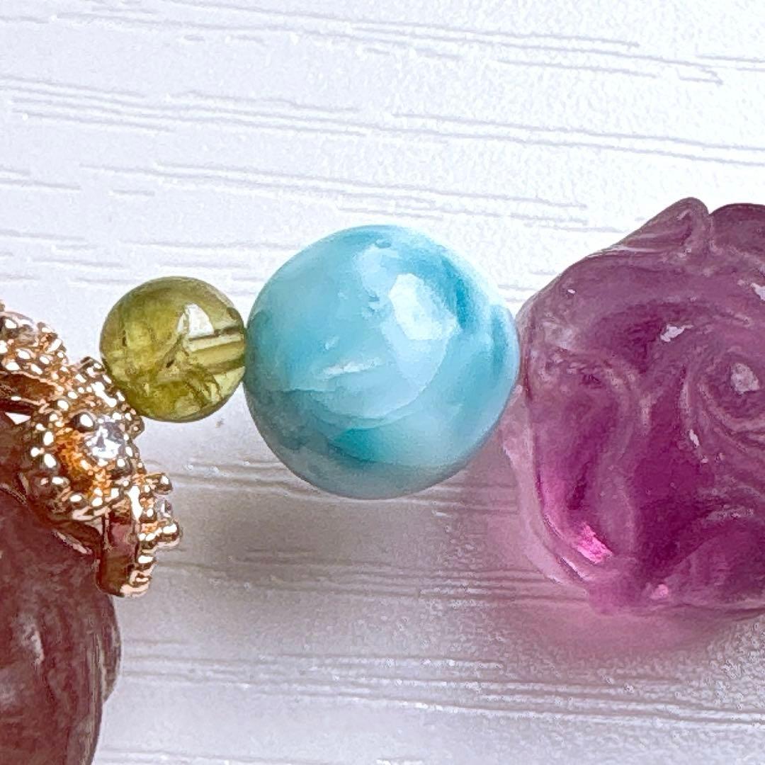 みーちゃん様♥️ラリマー＆アラシャン くま・ストロベリー大粒いちご天然石ブレス時計