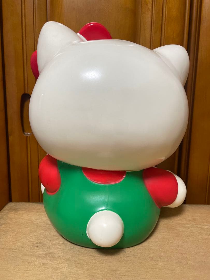 ハローキティ キャラクター特大貯金箱　約30cm