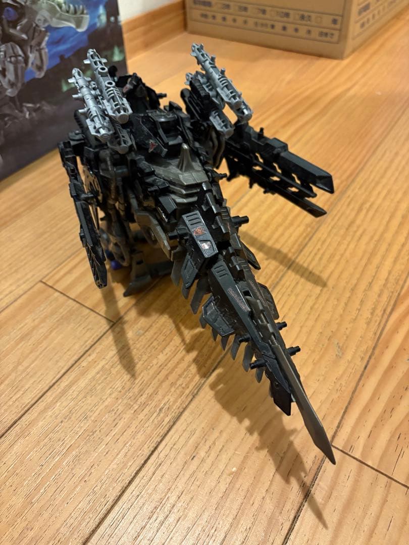 ロボット ZOIDS OMEGA REX