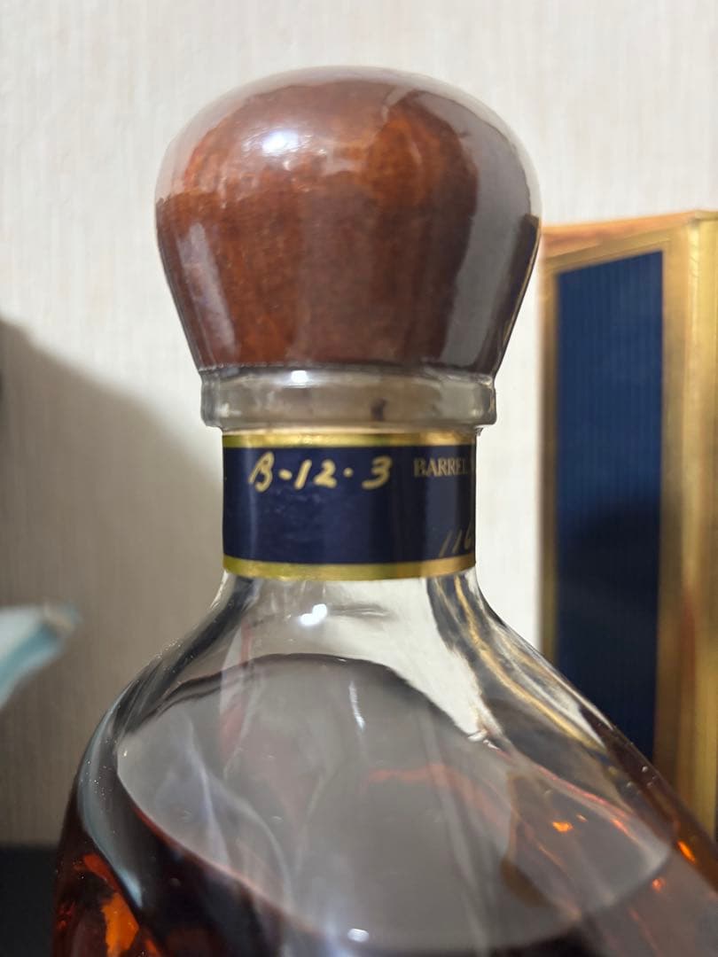 WILD TURKEY 750ml ウイスキー