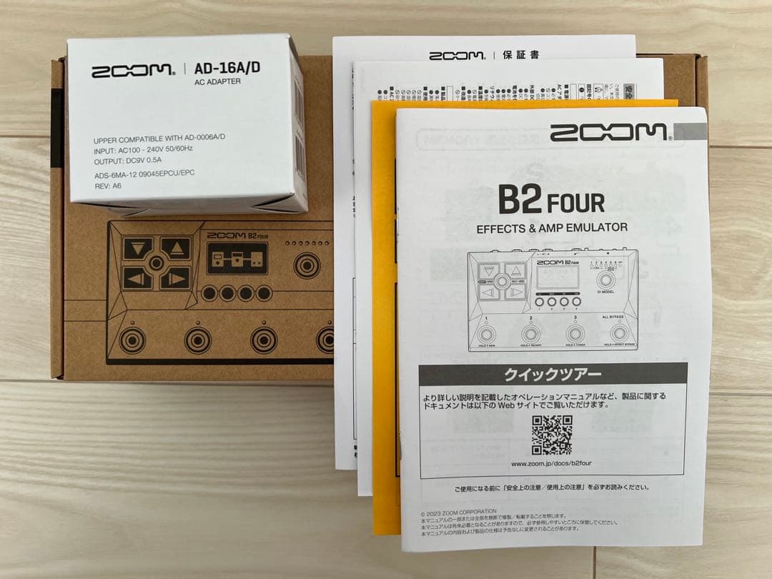 ZOOM B2 Four ベースマルチエフェクター