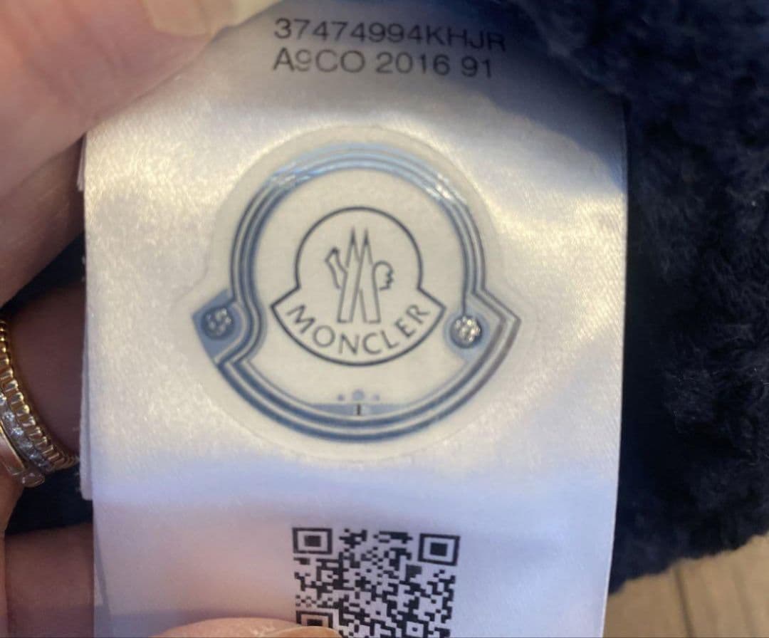 モンクレール ニット帽 ネイビー