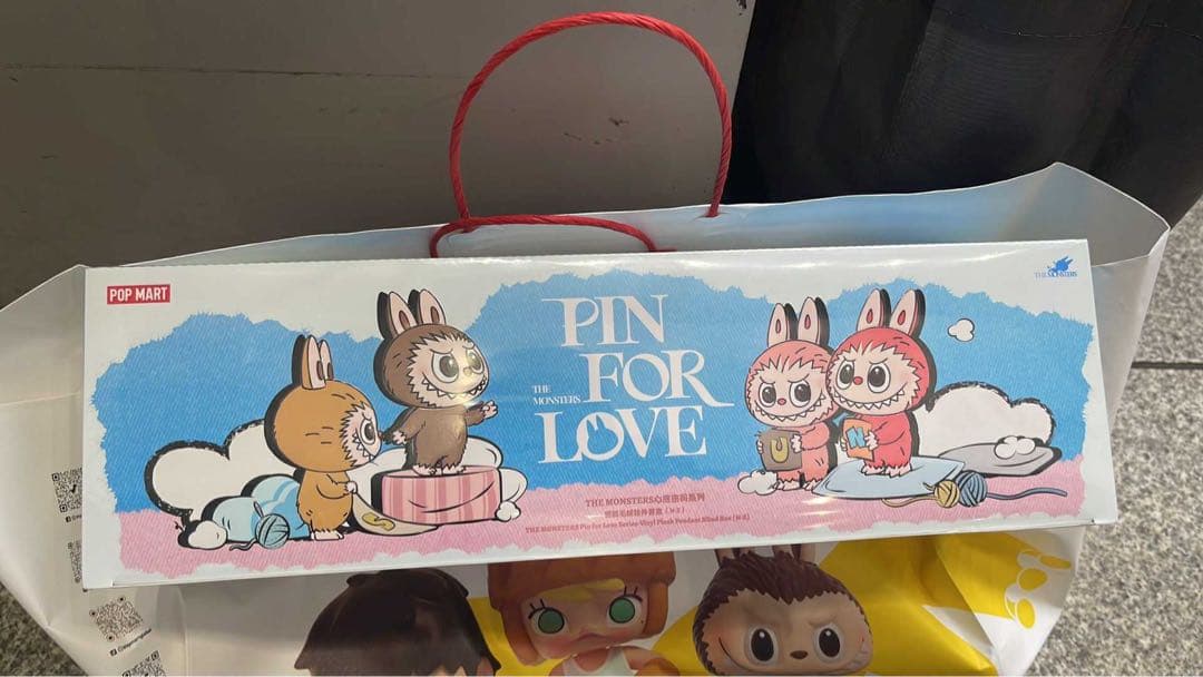 ポップマート ザ モンスターズ ピン フォー ラブ シリーズ ぬいぐるみ