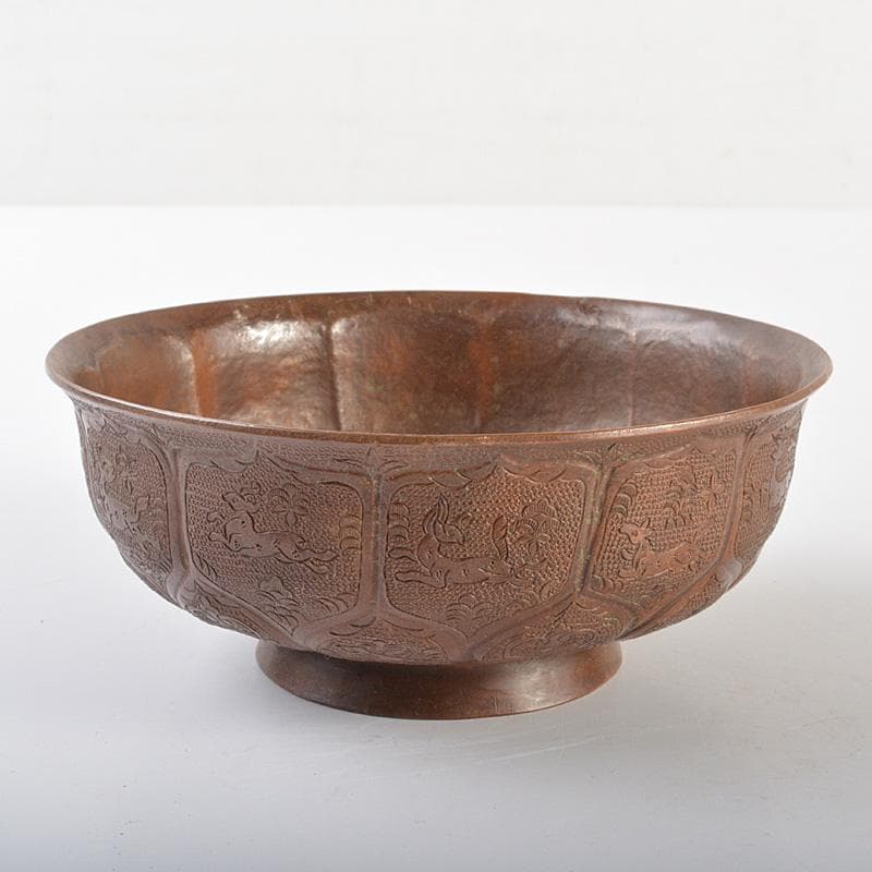 中国　古銅唐銅　鎚出　神獣文碗　C　7343E