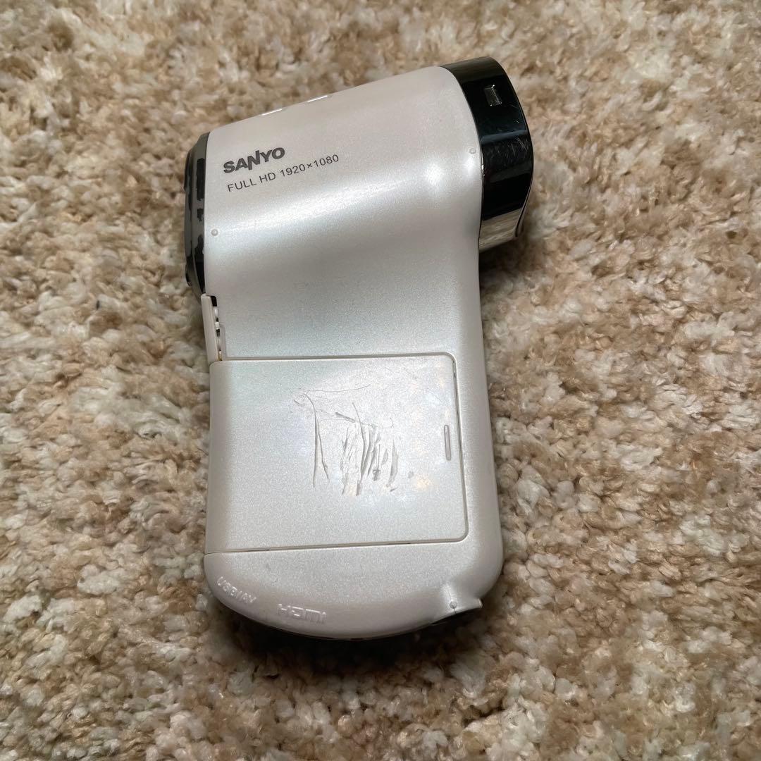 SANYO サンヨー デジカメ Xacti DMX−CG100 ホワイト