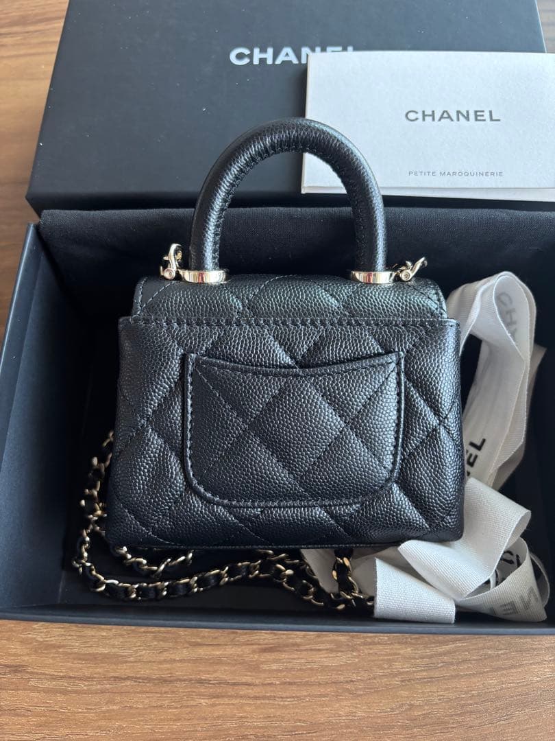 最終値下げ！新品シャネルマイクロミニココハンドルハンドバッグマトラッセ キャビア