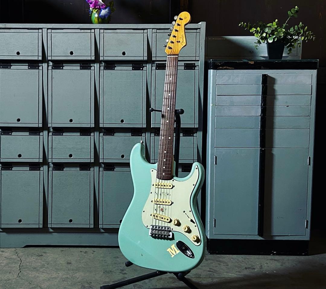 【希少！ダフネブルー】FENDER ストラトキャスター　1994年　ヴィンテージ